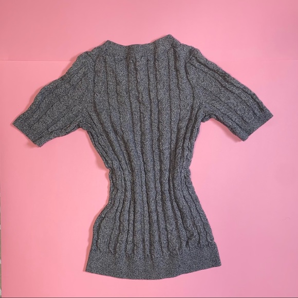 Academia knit tee by Tommy Hilfiger🤍🖤 - Picture 3 of 4